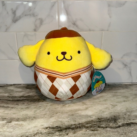 Squishmallows Hello Kitty POMPOMPURIN Dog Plaid Sanrio Squad Beanie 6.5" NEW - Picture 1 of 13